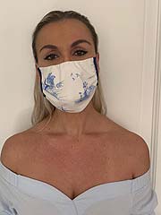 Christina Duxa macht jetzt Masken und hilft Senioren